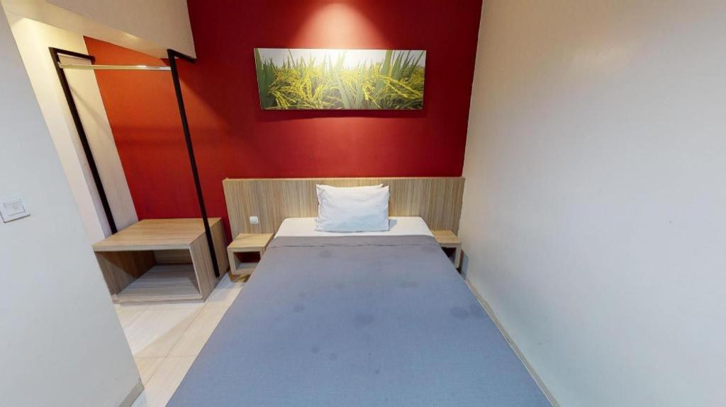 Life Puri Hotel Surabaya Gubeng Exterior foto