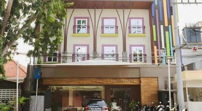 Life Puri Hotel Surabaya Gubeng Exterior foto
