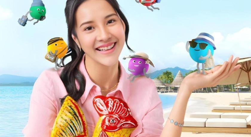 Life Puri Hotel Surabaya Gubeng Exterior foto